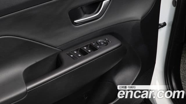 Hyundai Kona 2024 — Şəkil 15/20