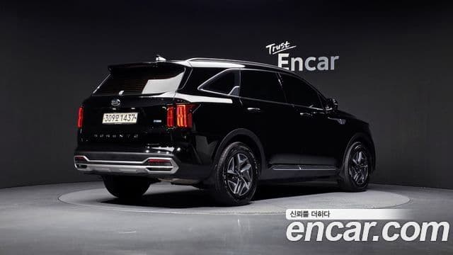 Kia Sorento 2020 — Фото 2/20
