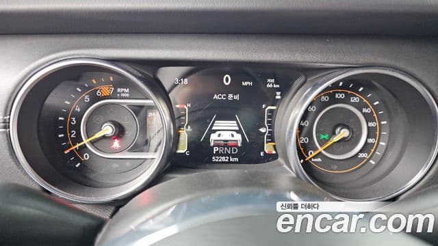 Jeep Wrangler 2021 — Şəkil 8/20