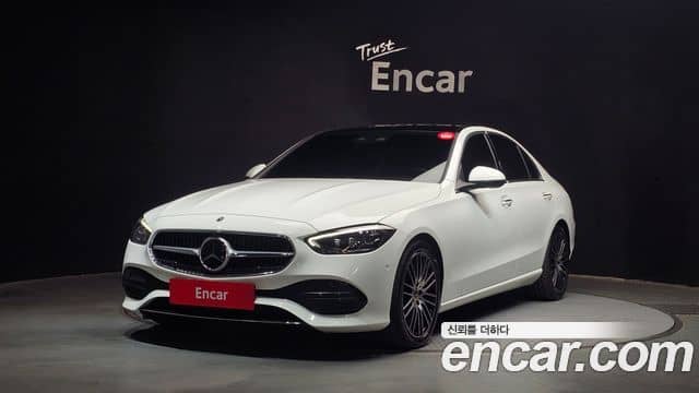 Mercedes-Benz C-Class, 2024