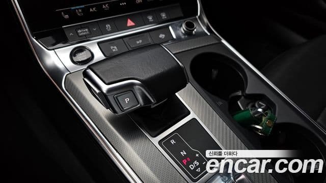 Audi A6 2021 — Şəkil 9/20