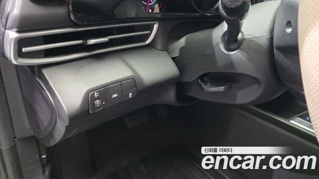 Hyundai The New Avante Hybrid 2022 — Photo 4/20