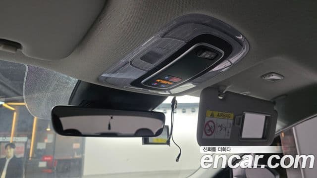 Hyundai The New Avante Hybrid 2022 — Photo 13/20