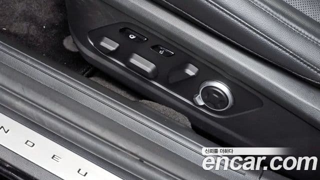 Hyundai Grandeur Hybrid 2024 — Photo 19/34