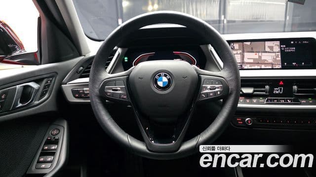 BMW 1 Series 2020 — ფოტო 12/20