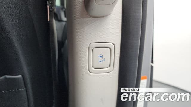Hyundai Staria 2024 — фото 18 из 20