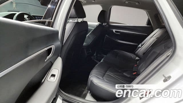 Hyundai Sonata 2022 — ფოტო 12/20