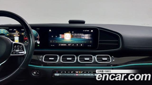 Mercedes-Benz GLE-Class 2023 — Фото 10/17