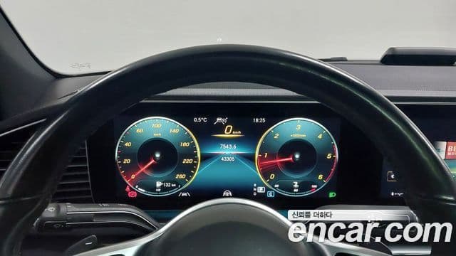 Mercedes-Benz GLE-Class 2023 — Фото 6/17