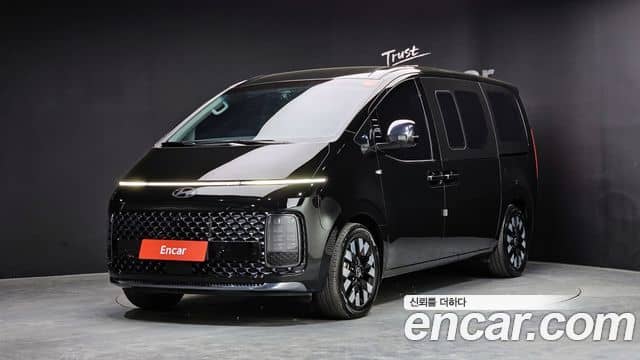Hyundai Staria, 2025