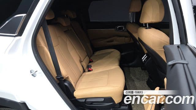 Kia Sorento 2023 — Şəkil 12/20