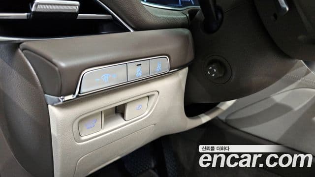 Genesis GV80 2022 — ფოტო 18/20