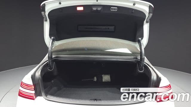 Genesis Electrified G80 2024 — Şəkil 20/20