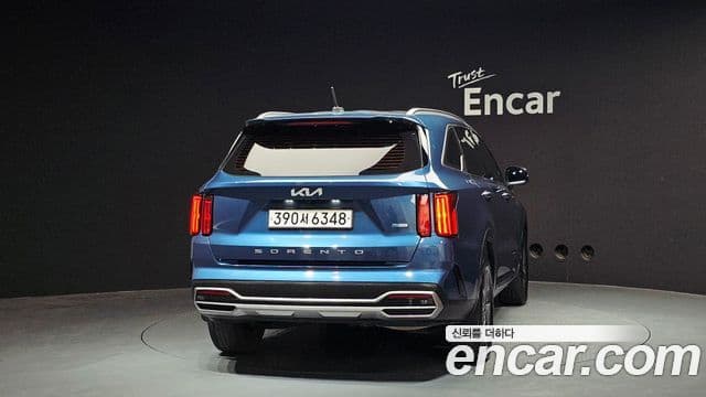 Kia Sorento 2022 — ფოტო 4/20