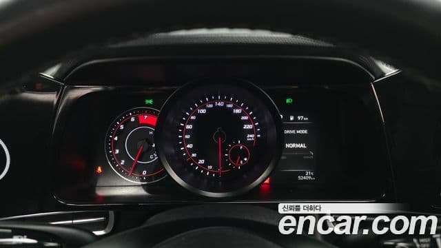 Hyundai The New Avante Hybrid 2021 — Şəkil 7/20