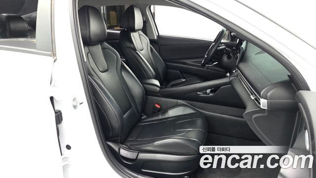 Hyundai The New Avante Hybrid 2021 — Şəkil 20/20