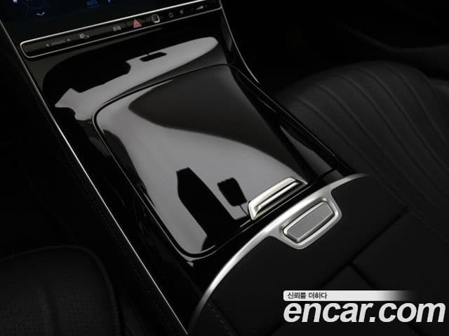 Mercedes-Benz S-Class 2025 — фото 15 из 20