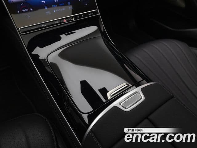Mercedes-Benz S-Class 2025 — ფოტო 11/20