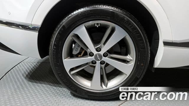 Genesis GV80 2023 — ფოტო 5/20