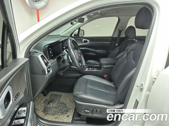 Kia Sorento 2022 — Фото 10/19
