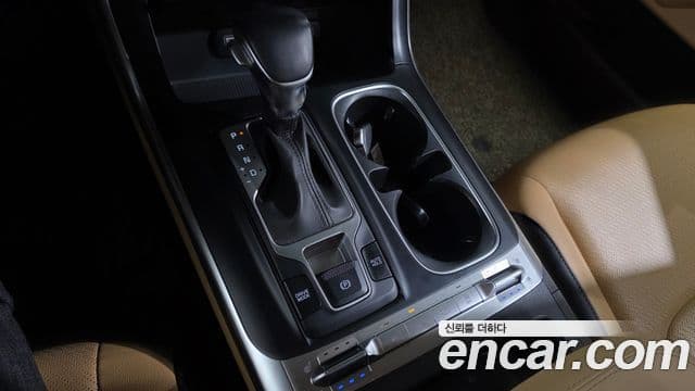 Kia Carnival 2021 — Şəkil 9/32