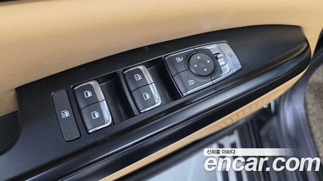 Kia Carnival 2021 — Şəkil 27/32