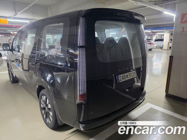 Hyundai Staria 2025 — ფოტო 4/14