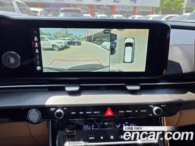 Kia Carnival 2021 — фото 14 из 20