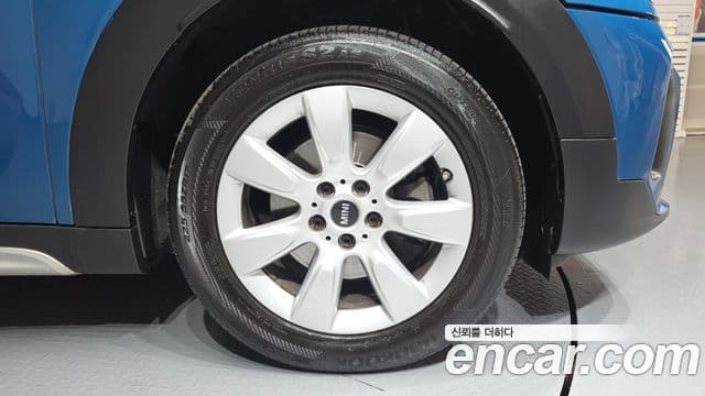 Mini Cooper Countryman 2021 — Photo 31/31