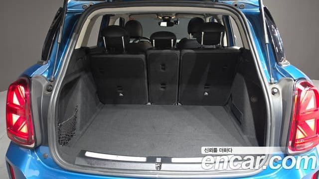 Mini Cooper Countryman 2021 — Photo 18/31