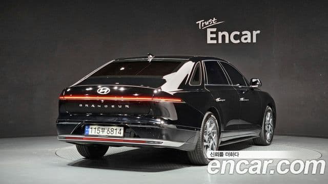 Hyundai Grandeur 2023 — Şəkil 2/20