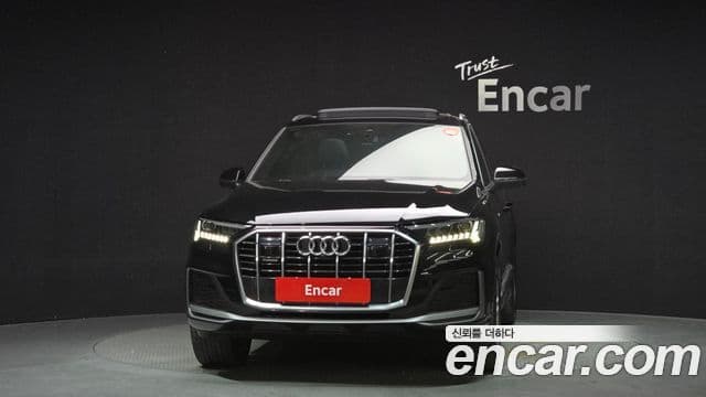 Audi Q7 2022 — Şəkil 3/20