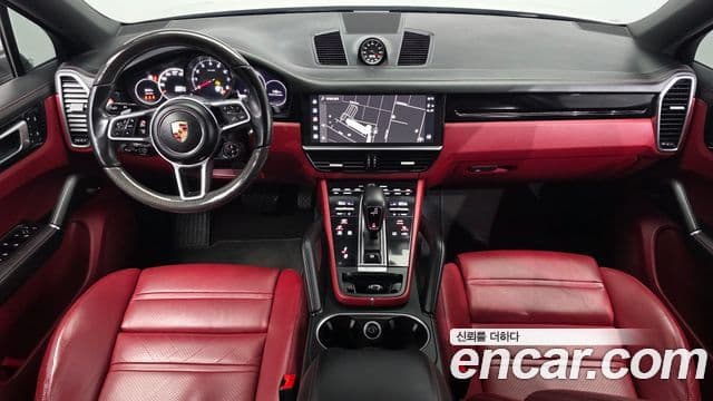 Porsche Cayenne 2022 — Фото 10/20