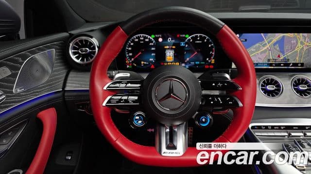 Mercedes-Benz AMG GT 2022 — фото 15 из 20