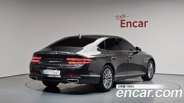 Genesis G80 2023 — ფოტო 11/20