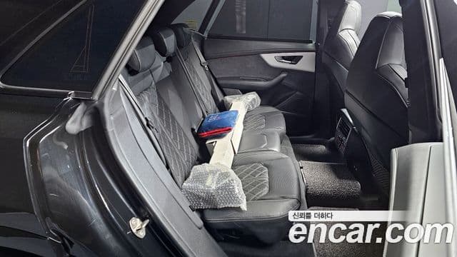 Audi Q7 2023 — фото 11 из 20