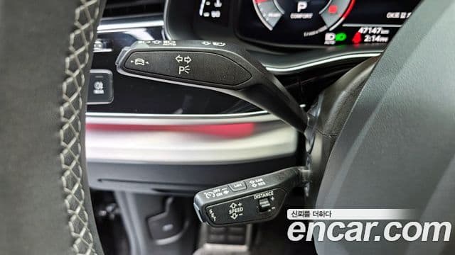 Audi Q7 2023 — фото 18 из 20