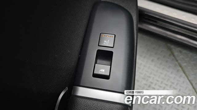 Hyundai Grandeur 2023 — Фото 17/20