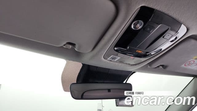 Kia Seltos 2022 — ფოტო 17/20