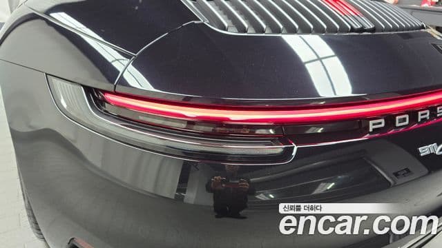 Porsche 911 2024 — Photo 13/35