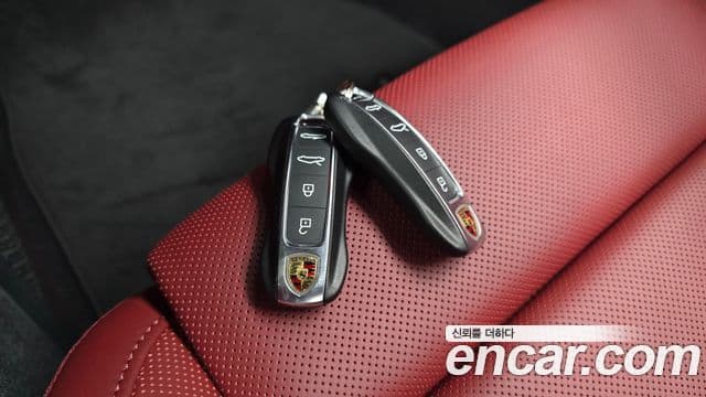 Porsche 911 2024 — Photo 12/35