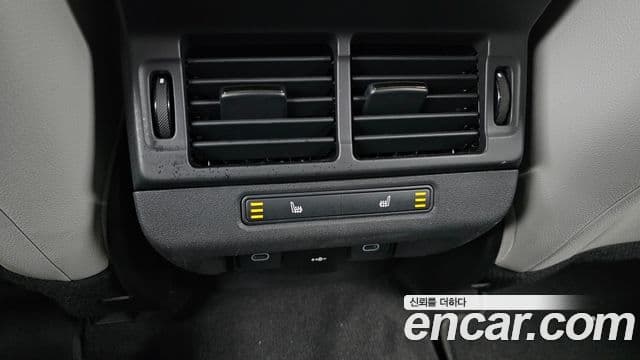 Land Rover Range Rover Evoque 2024 — Şəkil 19/20
