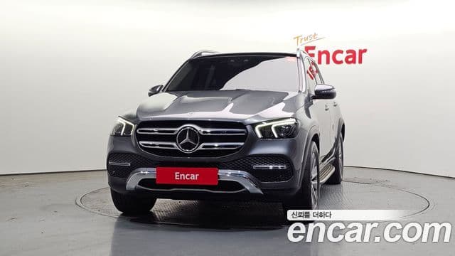 Mercedes-Benz GLE-Class 2021 — ფოტო 3/20