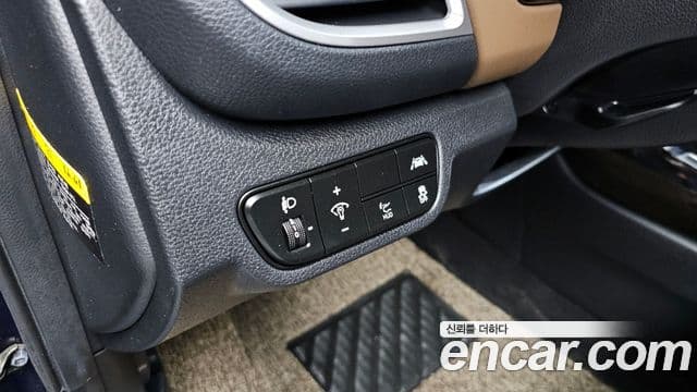 Kia Seltos 2019 — Şəkil 16/20
