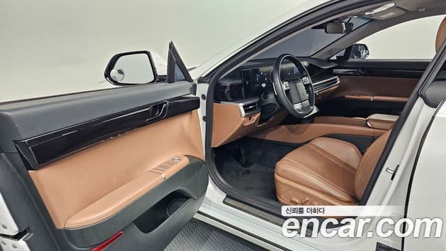 Hyundai Grandeur 2023 — ფოტო 10/20