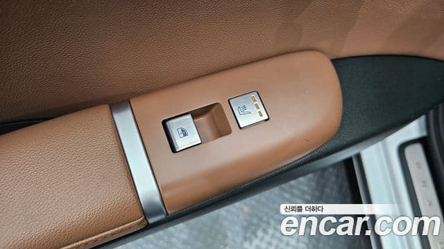 Hyundai Grandeur 2023 — ფოტო 20/20