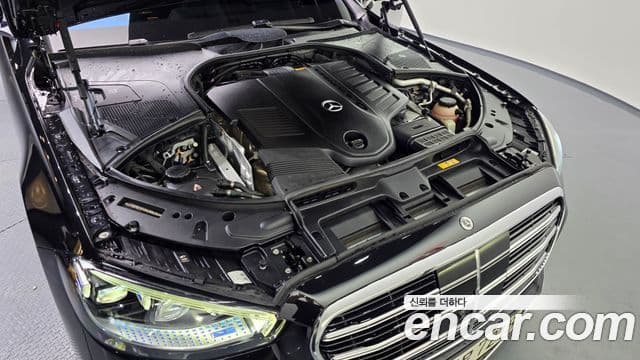 Mercedes-Benz S-Class 2021 — ფოტო 6/20