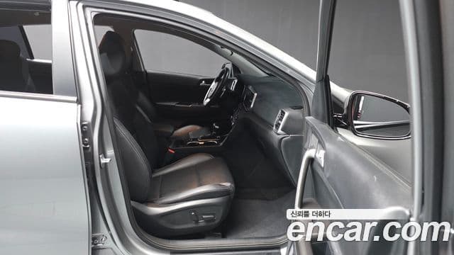 Kia Sportage The Bold 2021 — ფოტო 11/20