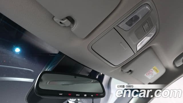 Kia Sportage The Bold 2021 — ფოტო 18/20