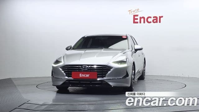 Hyundai Sonata 2019 — Фото 3/20